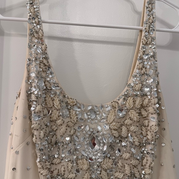 Beautiful sequin and beaded dress - Picture 5 of 5